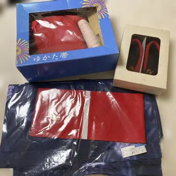빨간색 유카타 오비 일본 나막신 세트