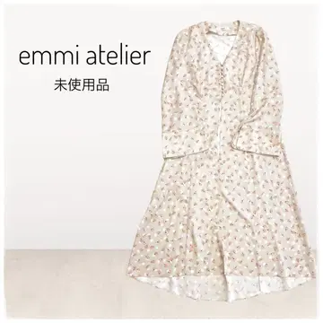 미사용품 [ emmi atelier ] 꽃무늬 레이어드 가운 원피스
