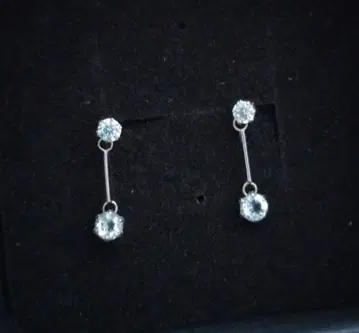 K10WG 블루 토파즈 귀걸이