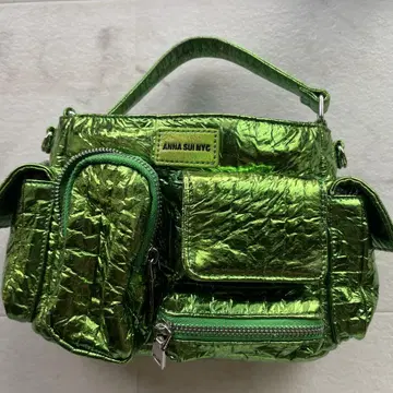 ANNA SUI NYC 메탈릭 그린 숄더백