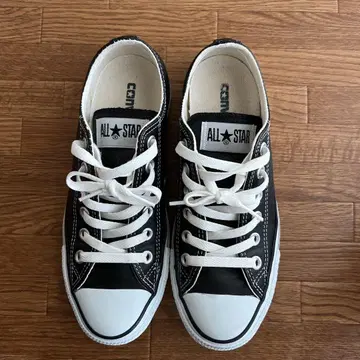 CONVERSE ALL STAR 블랙 가죽 스니커즈 24.5
