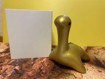 GOLDEN 네시 소프트 비닐 저금통
