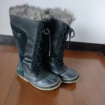 소렐 부츠 22.5cm