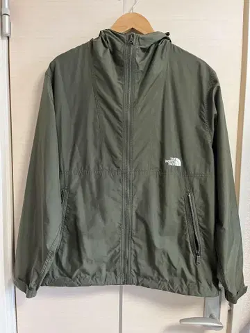 THE NORTH FACE 컴팩트 자켓 M 사이즈