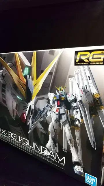 RX-93 V건담 RG(리얼 그레이드)