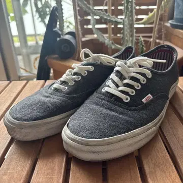 [ VANS 반스 ] 28cm 울 오센틱
