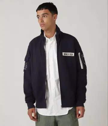 AVIREX 맨투맨 자켓