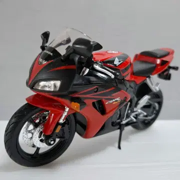 오토바이 HONDA CBR1000RR 1/12