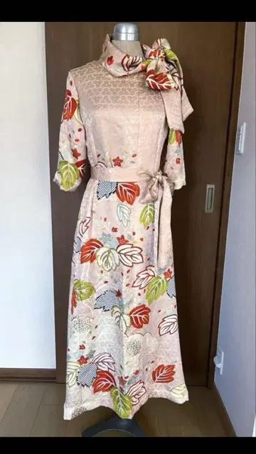 기모노 리메이크 순수 실크 앤티크 후리소데로 만든 원피스