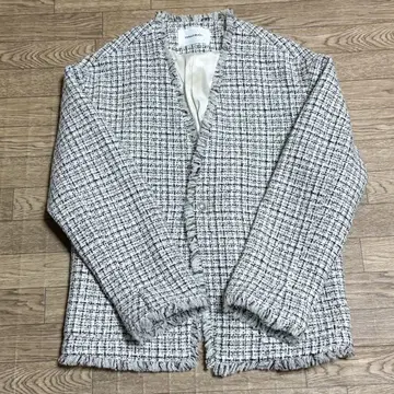 [새상품급] LOURMARIN 루르마랭 트위드 자켓 프리 사이즈