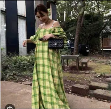 Ameri VINTAGE / LACEY CHECK PUFF DRESS