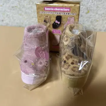 산리오 키티 시크릿 미니부츠 참 핑크 레오파드 무늬 새상품