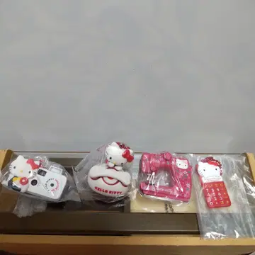 헬로키티 추억 아이템 4개 세트