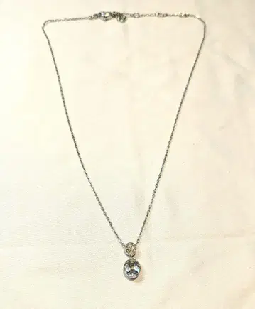 SWAROVSKI 펜던트 목걸이 실버