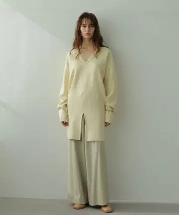 택 포함 새상품 에트레토쿄 라이트 인조 가죽 와이드 팬츠 S