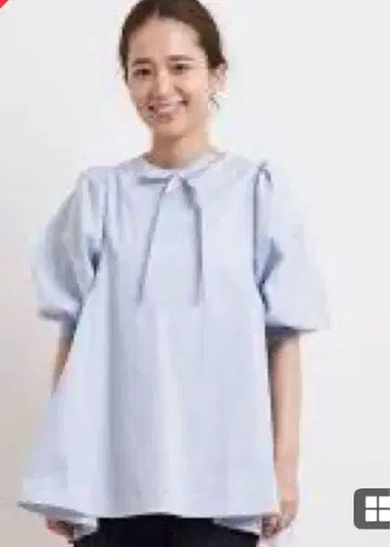 사이드 개더 퍼프 블라우스 라이트 블루