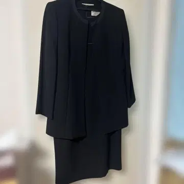 밀크리 블루노 원피스 수트 블랙