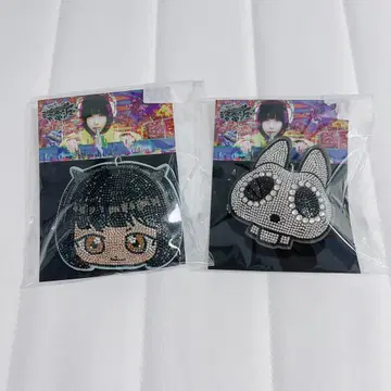 시마무라 아노짱 사사키 전전전파 배지 키링 큐빅