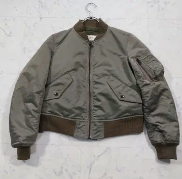 새상품급 THE SHINZONE MA-1 플라이트 자켓 S