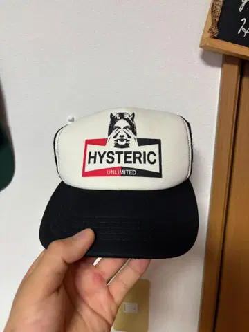 HYSTERIC UNLIMITED 캡 화이트/블랙