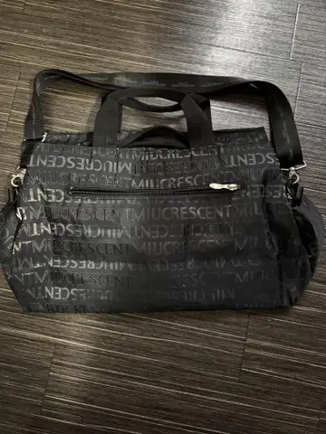 블랙 로고 프린트 보스턴 백