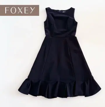 FOXEY NY 네이비 프릴 원피스
