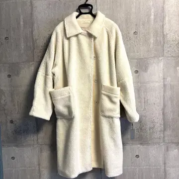 새상품 INTIMITE 롱 코트 사이즈 F