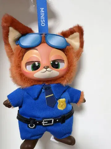 MINISO 주토피아 Zootopia 봉제 인형 닉 경찰관 개봉 완료