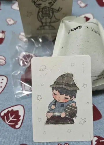 POP MART Hirono 리틀 프린스 술꾼