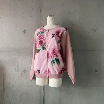 택 포함 새상품 로즈 스카프 패턴 가디건 로즈 핑크 M