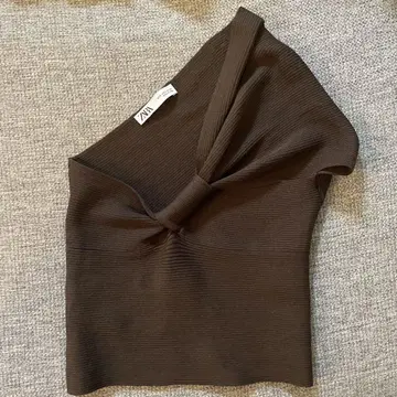 ZARA 비대칭 상의