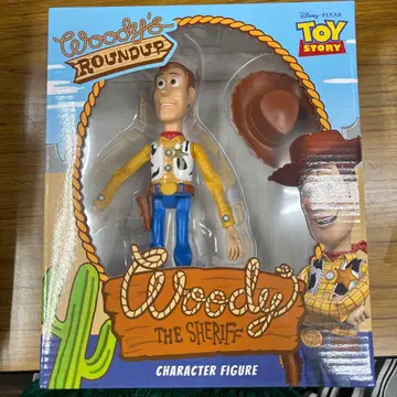 초레어 우디 피규어