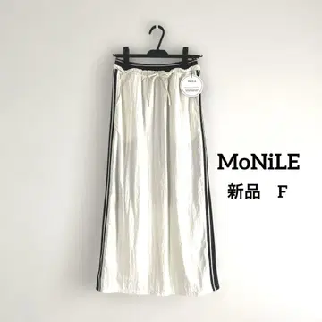 새상품 MoNiLE 사이드 라인 스커트
