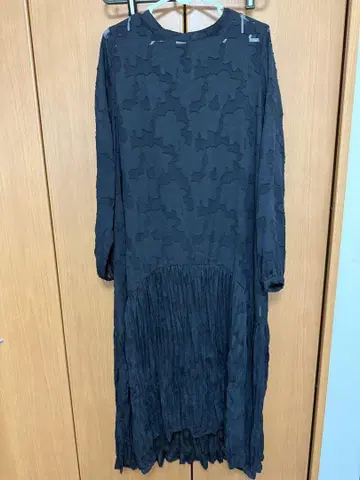 Kastane 카스타네 시어 자카드 레이스 원피스