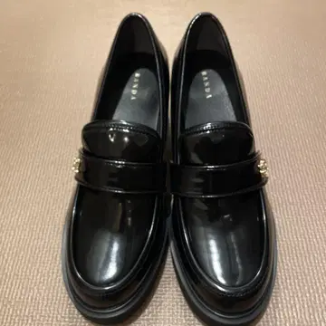 란다 RANDA 펌프스