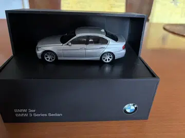 BMW 3 시리즈 세단 미니카 실버