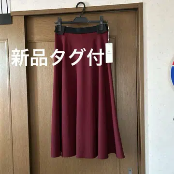 새상품 택 포함 AMACA 울 트윌 플레어 스커트
