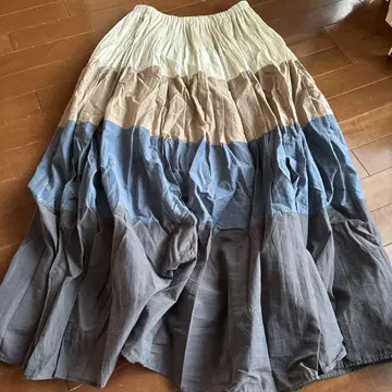 비어즐리 beardsley 맥시 스커트 베이지 블루 그레이