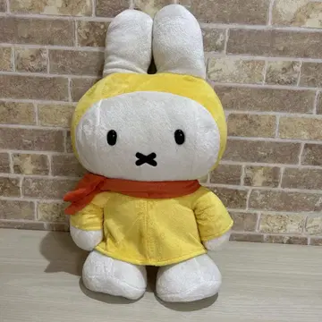 미피 봉제 인형 (옐로우 컬러, 빨간색 스카프)