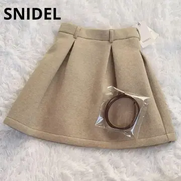 [ 새상품 미사용 ] SNIDEL 스나이델 벨 스트럭처 미니 스커트