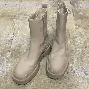 ZARA 자라 사이드 지퍼 레인 슈즈