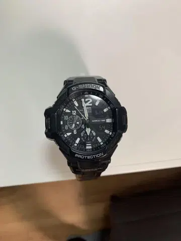 G-SHOCK GA-1100 손목시계