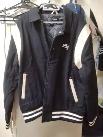 HUF 아우터