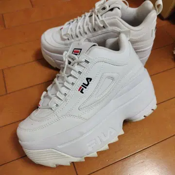 휠라 스니커즈 FILA 디스럽터 2 웨지 화이트 초통굽 25cm