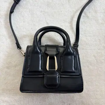 ZARA 자라 블랙 가죽 미니 숄더백 핸드백 가방