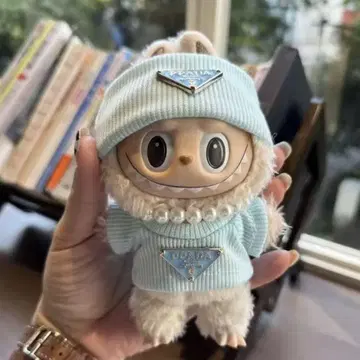 러브돌의 모자, 펄 목걸이, 니트 세트