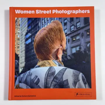 Women Street Photographers