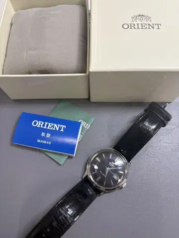 ORIENT 밤비노 자동 와인딩 시계 블랙 다이얼