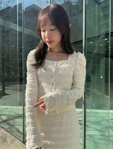LILLIAN CARAT 프릴 상의