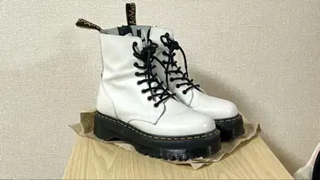 닥터마틴 JADON 화이트 통굽 US9 27.0cm
